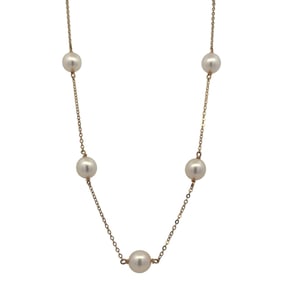 18K Gold Italian  Pearl Station Necklace by UNOAERRE