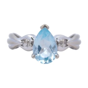 10K White Gold Ring with Pear Cut Aquamarine and Diamond