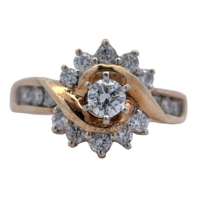 Diamond Engagement Ring in 14K Yellow Gold