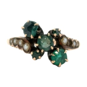 Antique Emerald and Pearl Ring in 14K Rose Gold