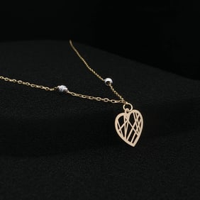 Fashion Necklace with Heart Pendant in 18K Yellow Gold