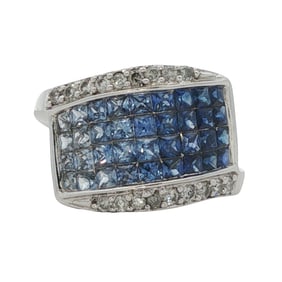 14K White Gold Gradient Ring with Sapphire and Diamond