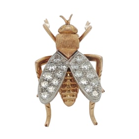Diamond Grasshopper Brooch in 18K Yellow Gold