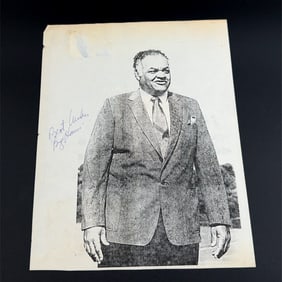 Clarence "Big House" Gaines Autographed Photo