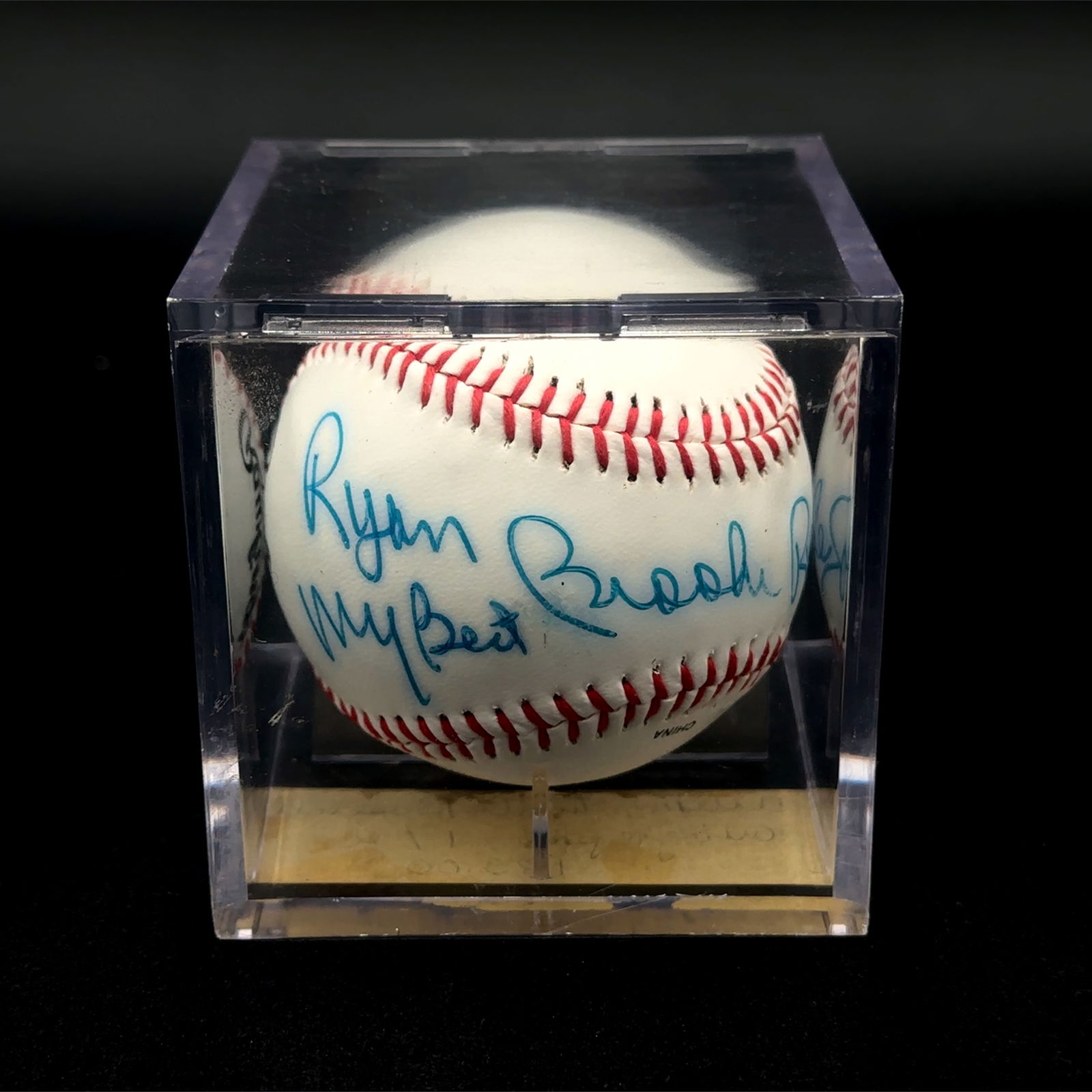 Brooks Robinson Signed Baseball in Display Case (1 of 3)