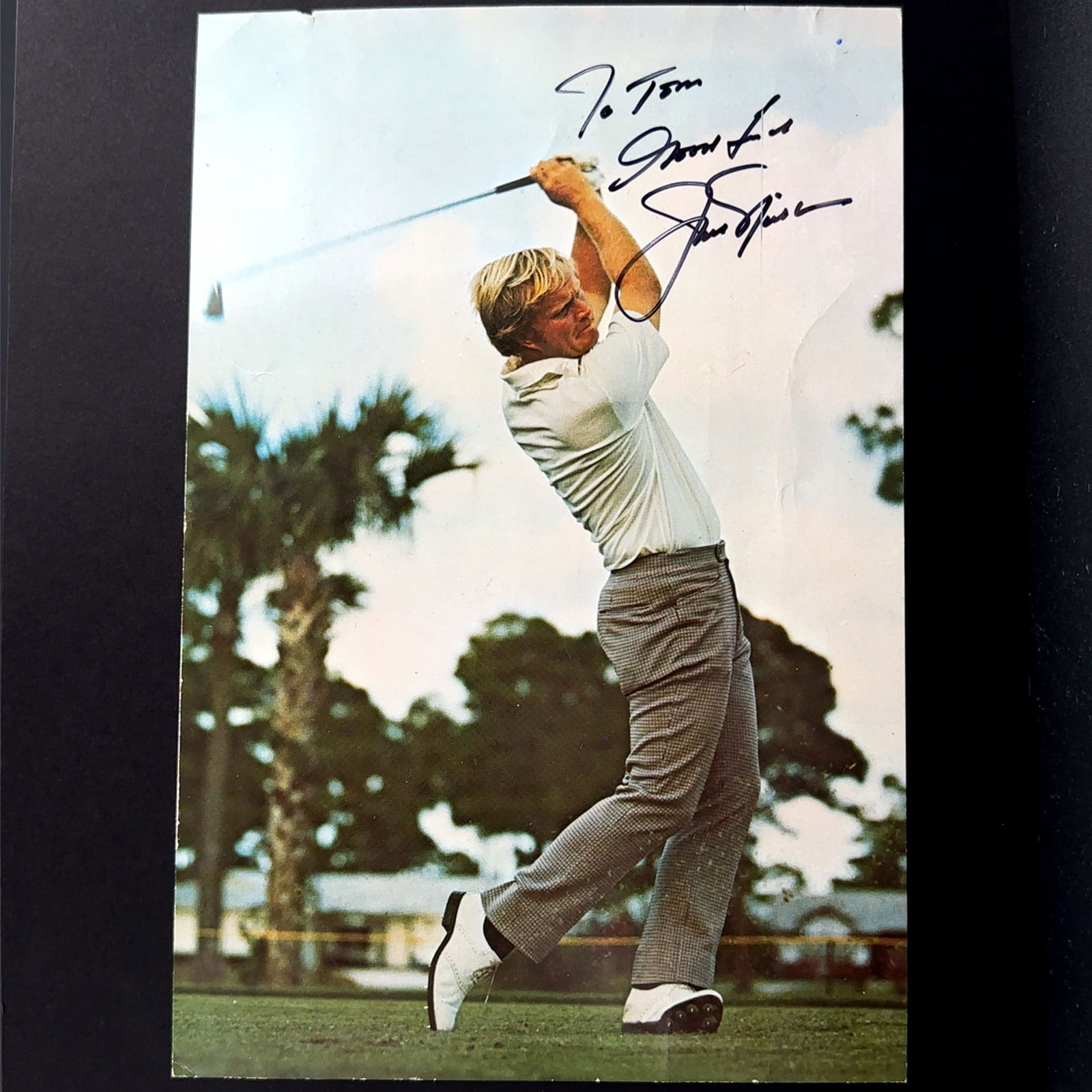 Jack Nicklaus Autographed Photo: Autographed photo of golfer Jack Nicklaus. Sold as is.
