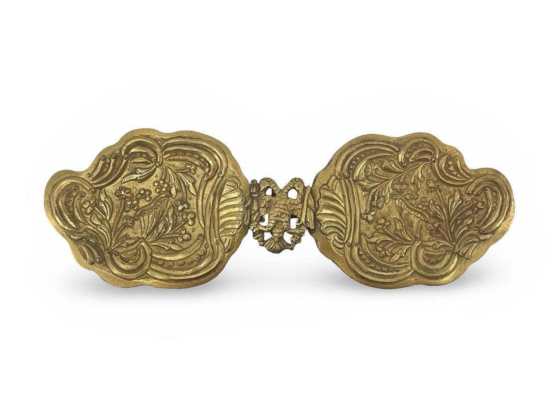 19th Century Greek Gold Gilded Low-grade Silver Belt Buckle: Description: 19th century Greek gold gilded low-grade silver belt buckle. 7 x 20,5 cm, weighs 91 grams. Condition: Inhouse worldwide shipping, including handling: $37. This item will be shipped from o