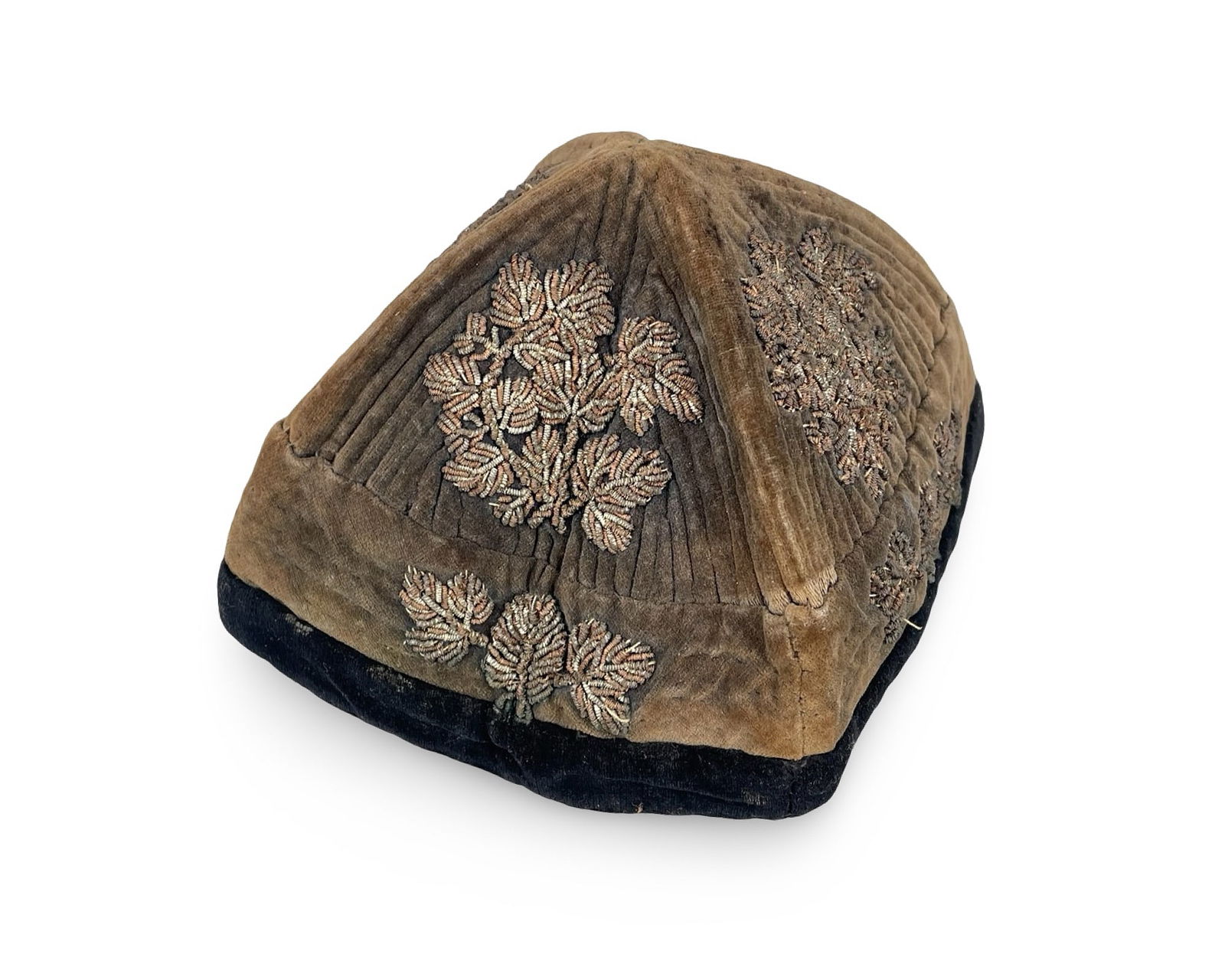 Central Asian Tajik / Pamiri / Badakhshan Metal Embroidered Men’s Cap (1 of 5)