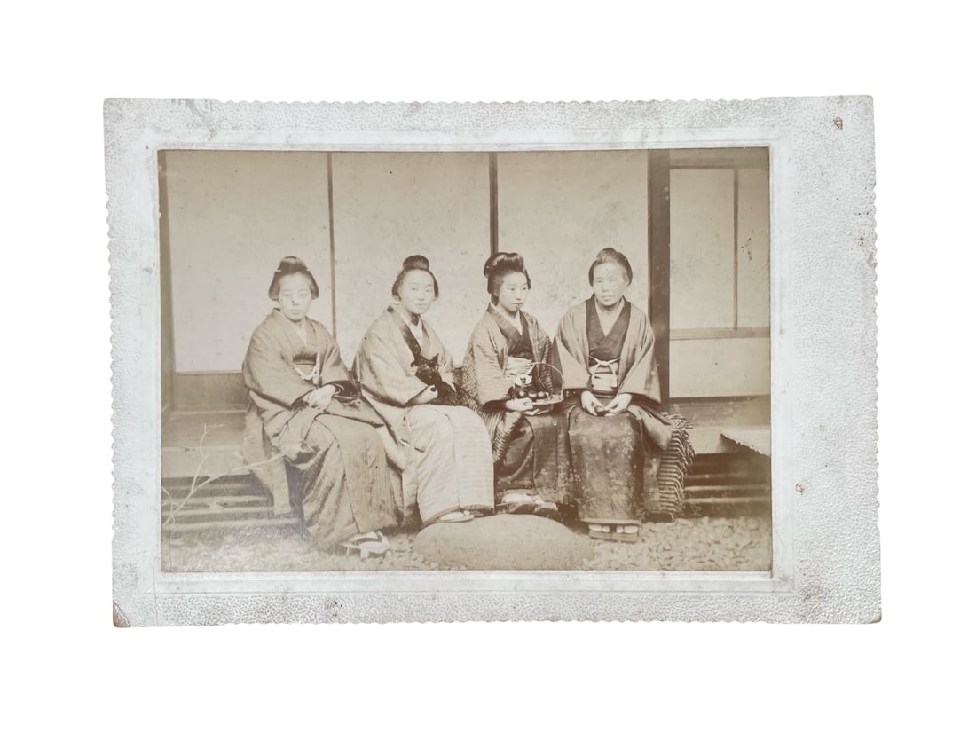 Rare Meiji-Era Japanese Albumen Photograph – Four Women with Cat, Inscribed, c. 1890–1900 (1 of 4)