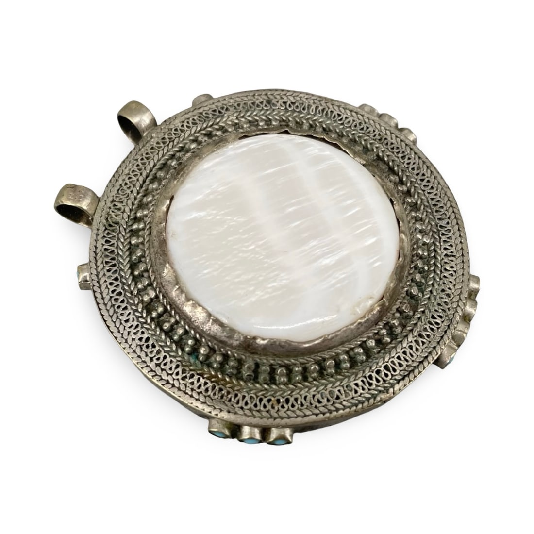 Vintage Afghan Kuchi Large Round Medallion Pendant – Filigree with Mother of Pearl (1 of 6)