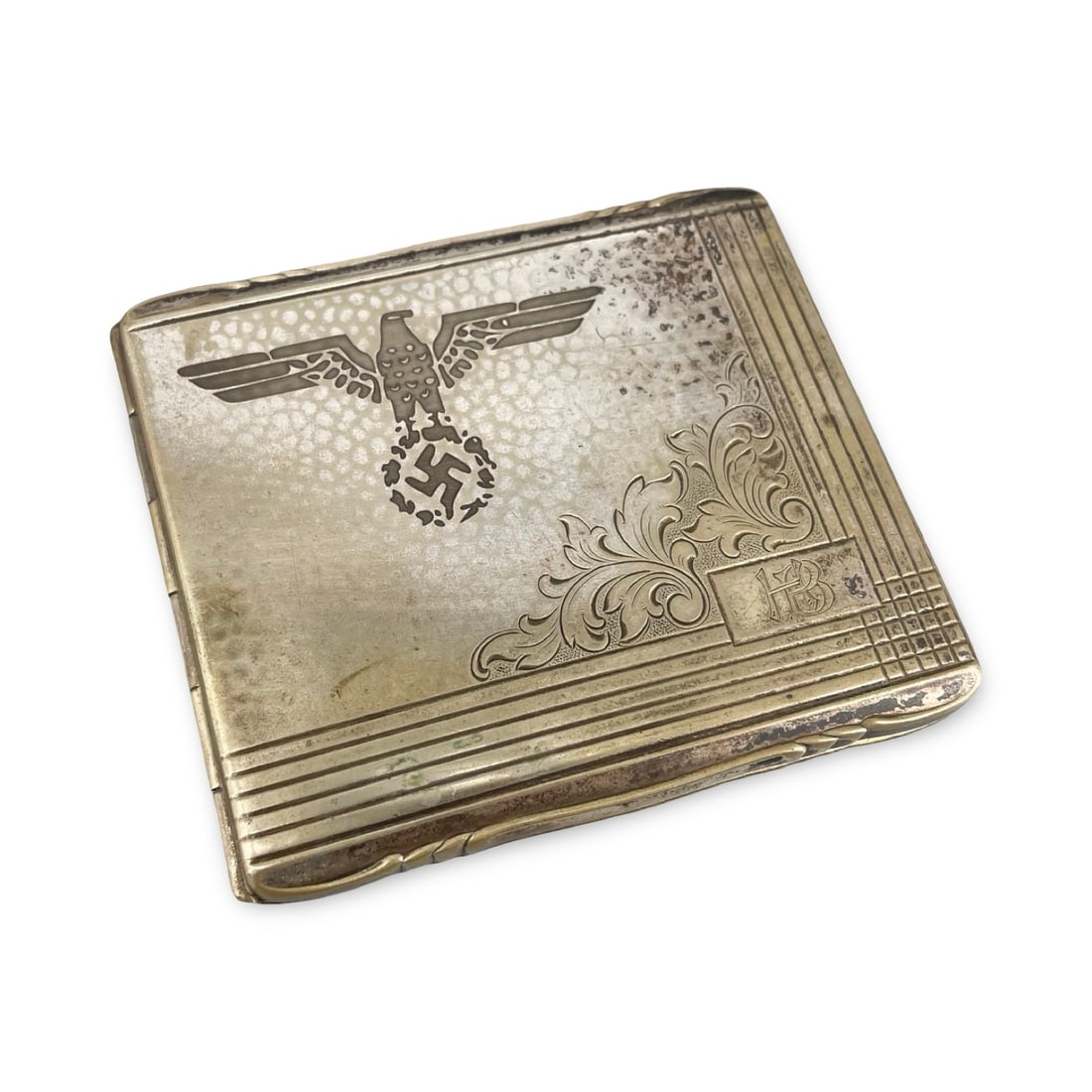 WWII German Third Reich Silvered Hammered Cigarette Case Eagle and Sun Wheel Engraved: WWII German Third Reich Silvered Hammered Cigarette Case Eagle and Sun Wheel Engraved. 9x7.5 cm We ship to the United States PROBLEM-FREE. All the packages will be shipped as DDP (Delivered Duty Paid)