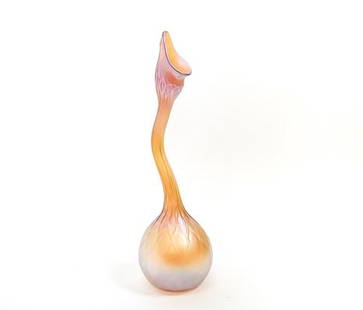 Ultra Rare Rose Water Sprinkler Bulbous Vase, Tiffany Studios, L. C. Tiffany, Favrile Glass, 1901,: Ultra Rare Rose Water Sprinkler Vase, Tiffany Studios, L. C. Tiffany, Favrile Glass, 1901, Etched: 04159. A pink and gold vase with bulbous vase. Favrile glass is a type of iridescent art glass