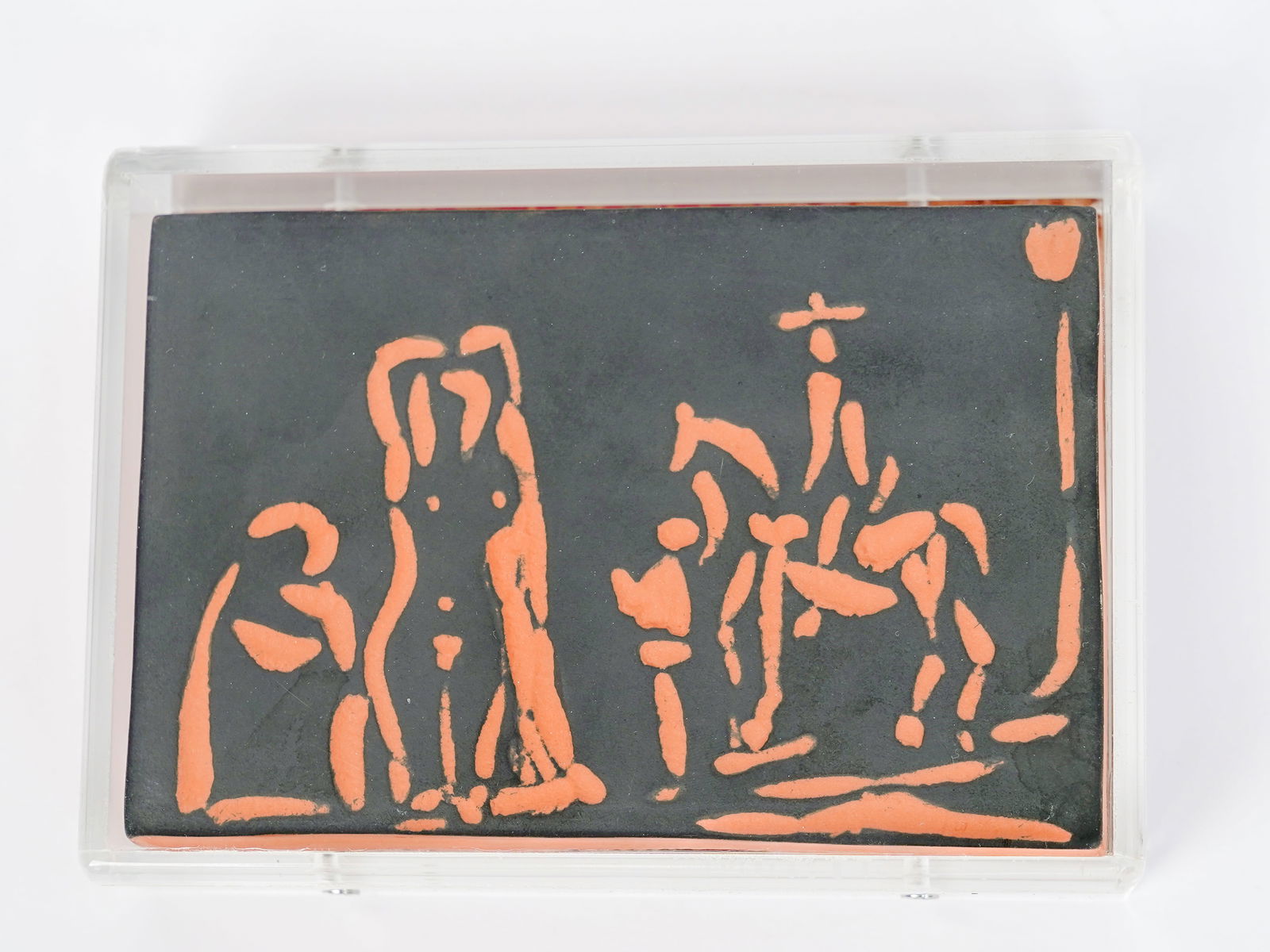 Original Pablo Picasso Madoura Ceramic White Earthenware Plate Madura 39/150 in Custom Lucite Box (1 of 6)