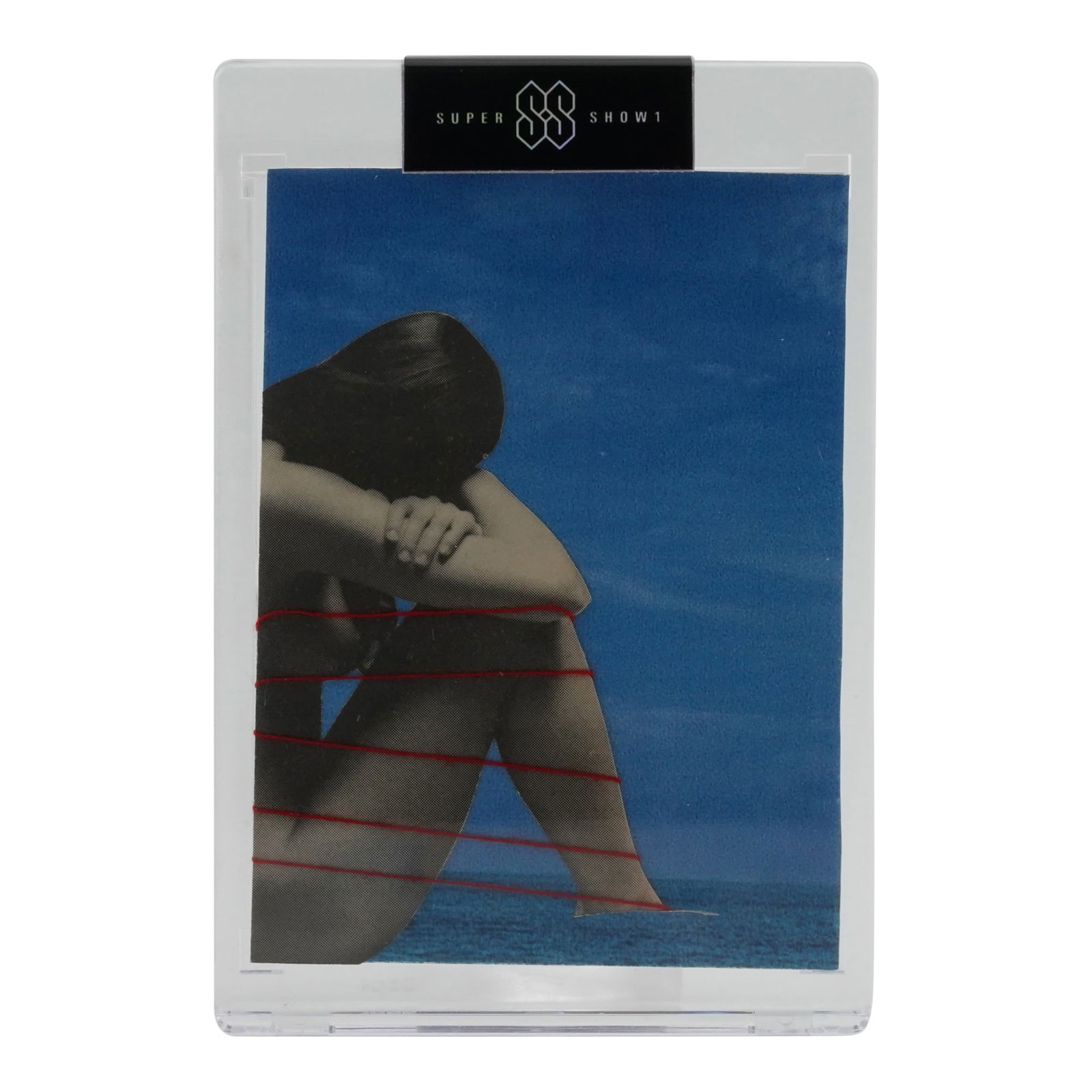 One-of-One 1st Edition Keira Hernandez Sola Comingo Galer’a Playera Original Work: One-of-One 1st Edition Keira Hernandez Sola Comingo Galer’a Playera Original Work. Dimensions: 3.5 in. H x 2.5 in. W. Condition: Sealed in Case One-of-One. Provenance: Miami Beach, FL Estate. House