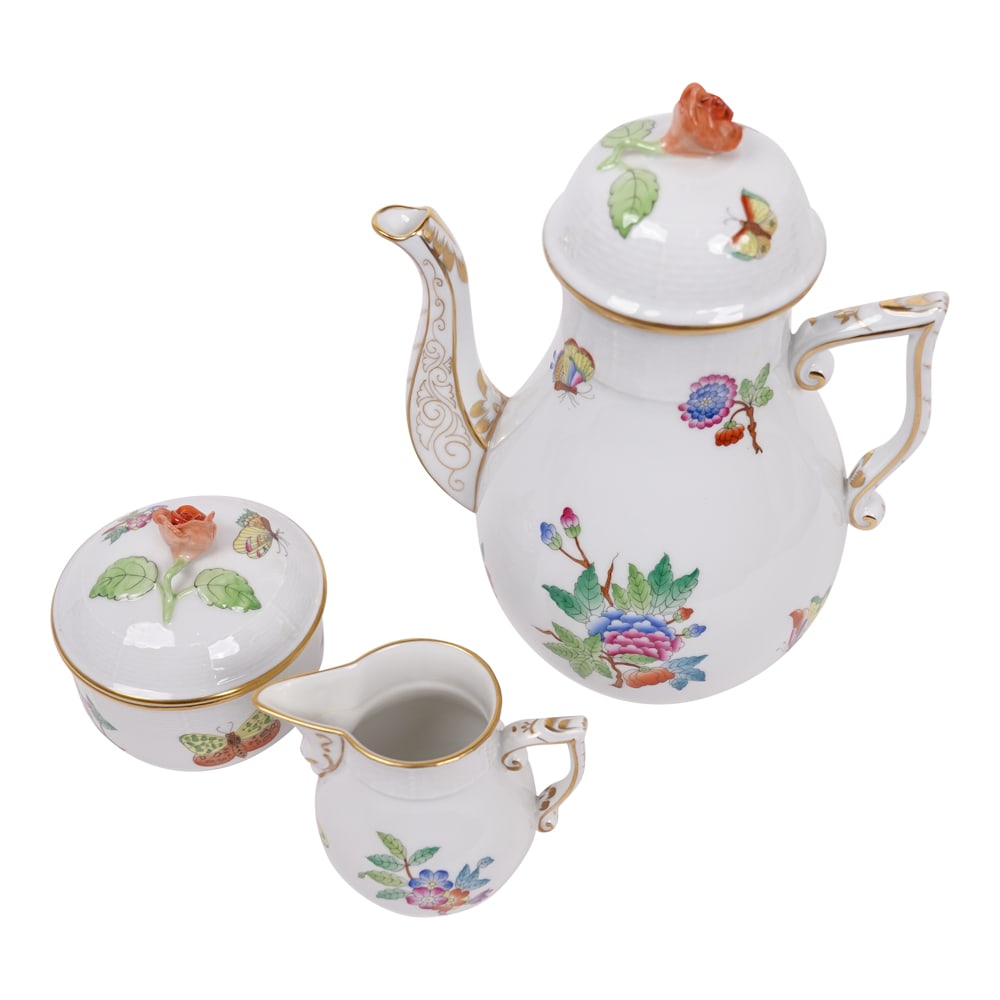 Herend Queen Victoria Discontinued Coffee Pot (611 1/2 VA, 5); Discontinued Creamer (635, VA, 5); (1 of 7)