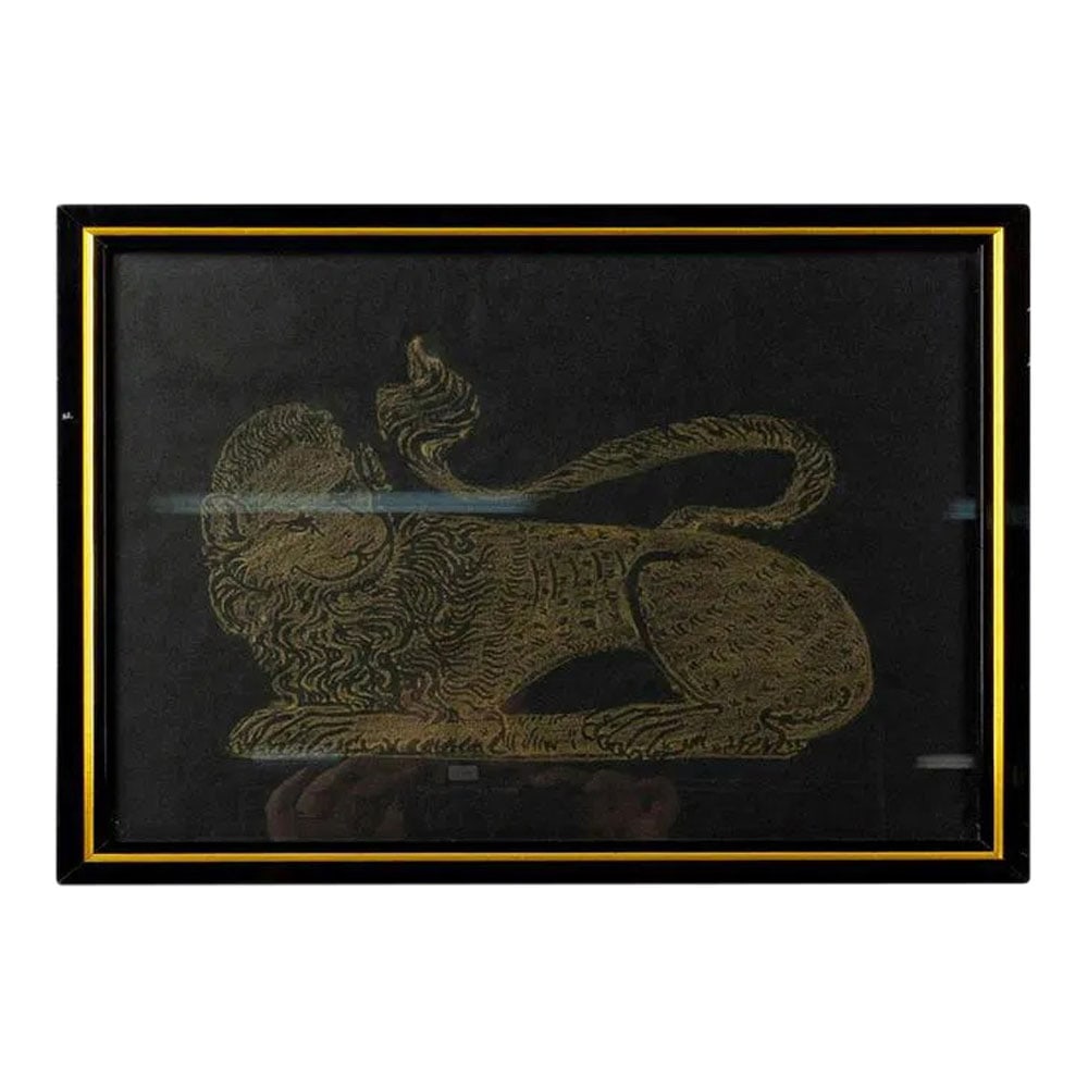 English Westminster Abbey Brass Rubbing on Black Paper of a Lion: Housed in a black wooden frame with gilded gold trim. Depicts a lion in brass-color ink. Crafted in Westminster Abbey and Windsor Parish Church. Information regarding Westminster Abbey brass rubbing o