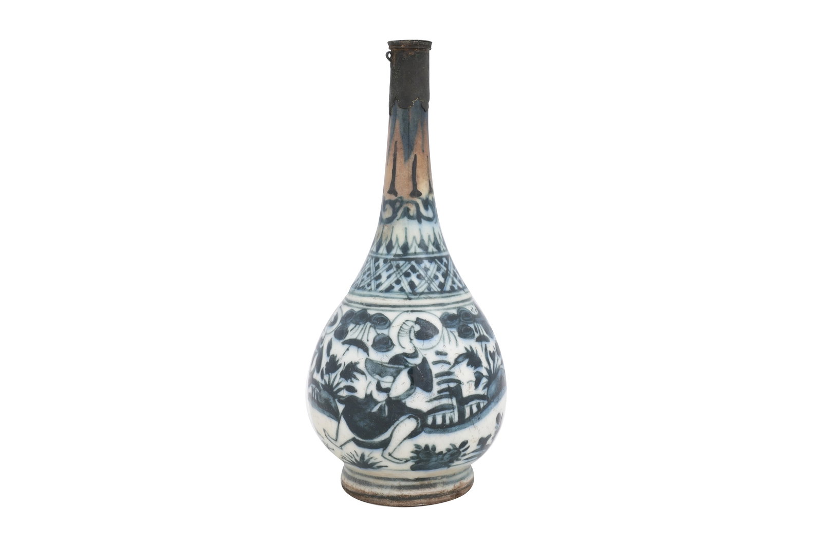 A SAFAVID BLUE AND WHITE CHINESE INSPIRED POTTERY BOTTLE Safavid Iran, 17th century (1 of 4)