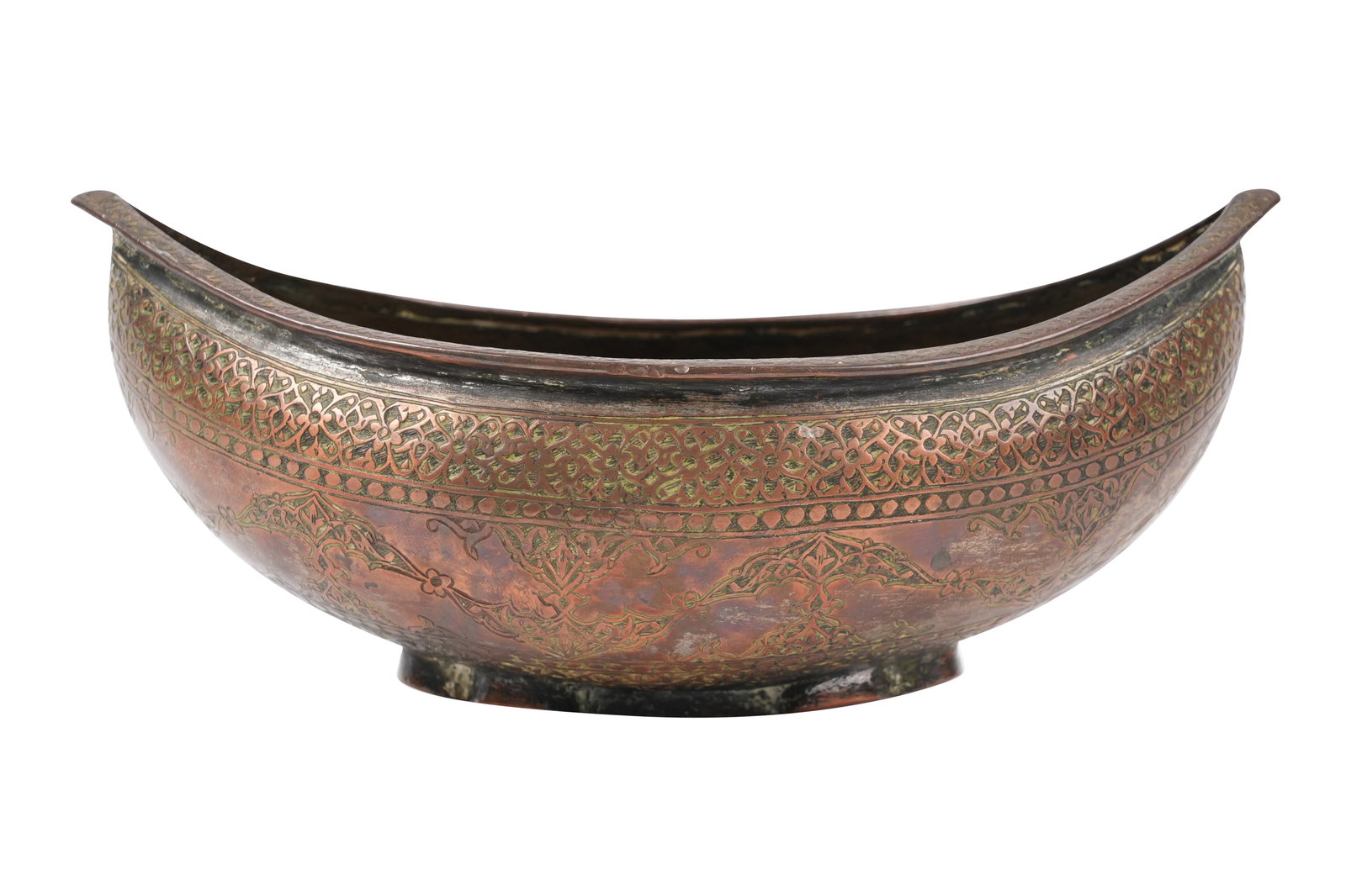 AN INDO-PERSIAN ENGRAVED TINNED COPPER KASHKUL Iran, 18th century (1 of 8)