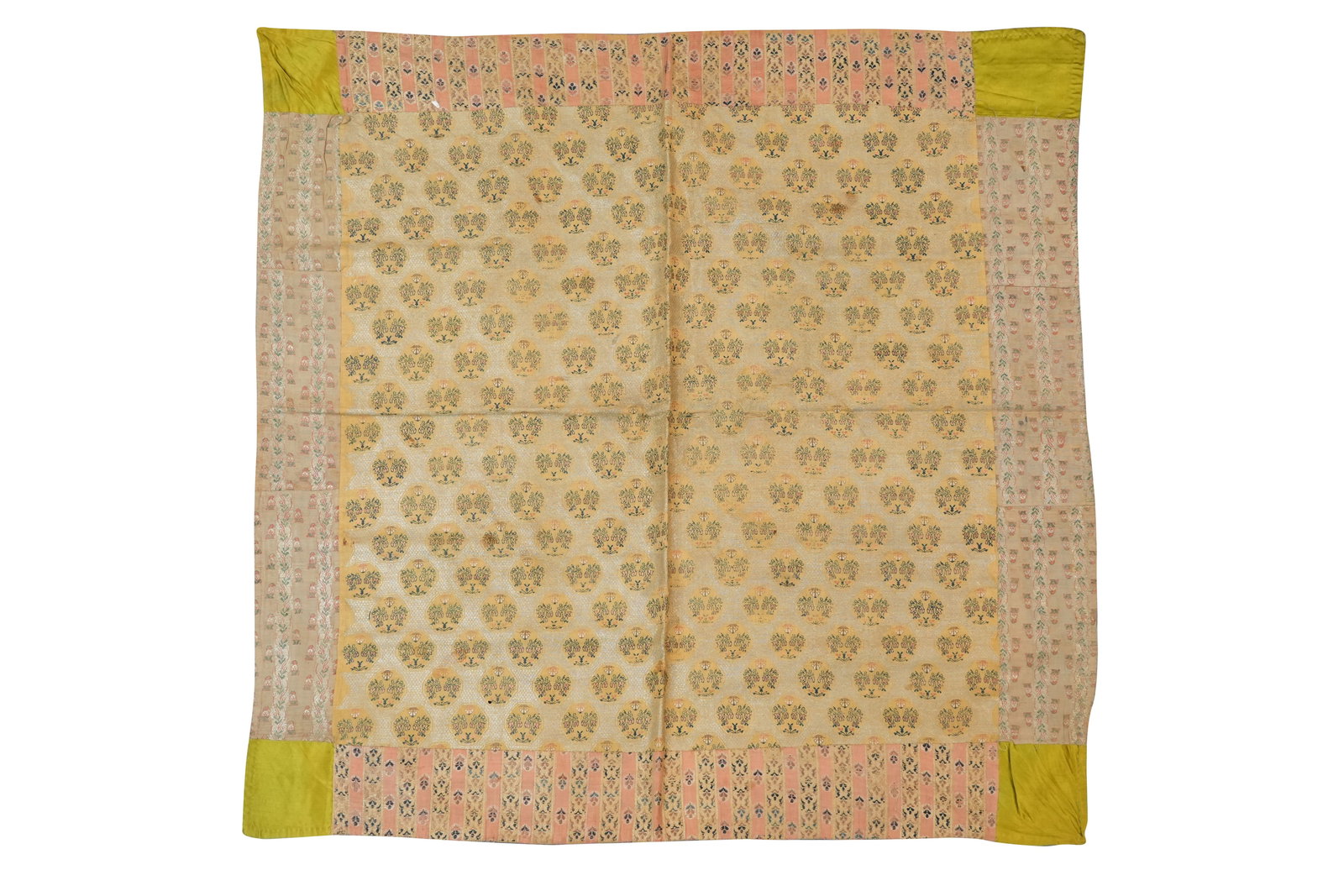 SAFAVID SILK BROCADE TEXTILE Safavid Iran, 18th century (1 of 5)