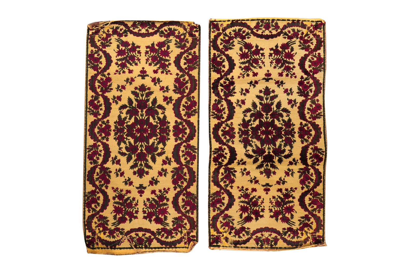 TWO OTTOMAN ÇATMA CUSHION COVERS (YASTIK YÜZÜ) Ottoman Turkey, 19th century (1 of 4)