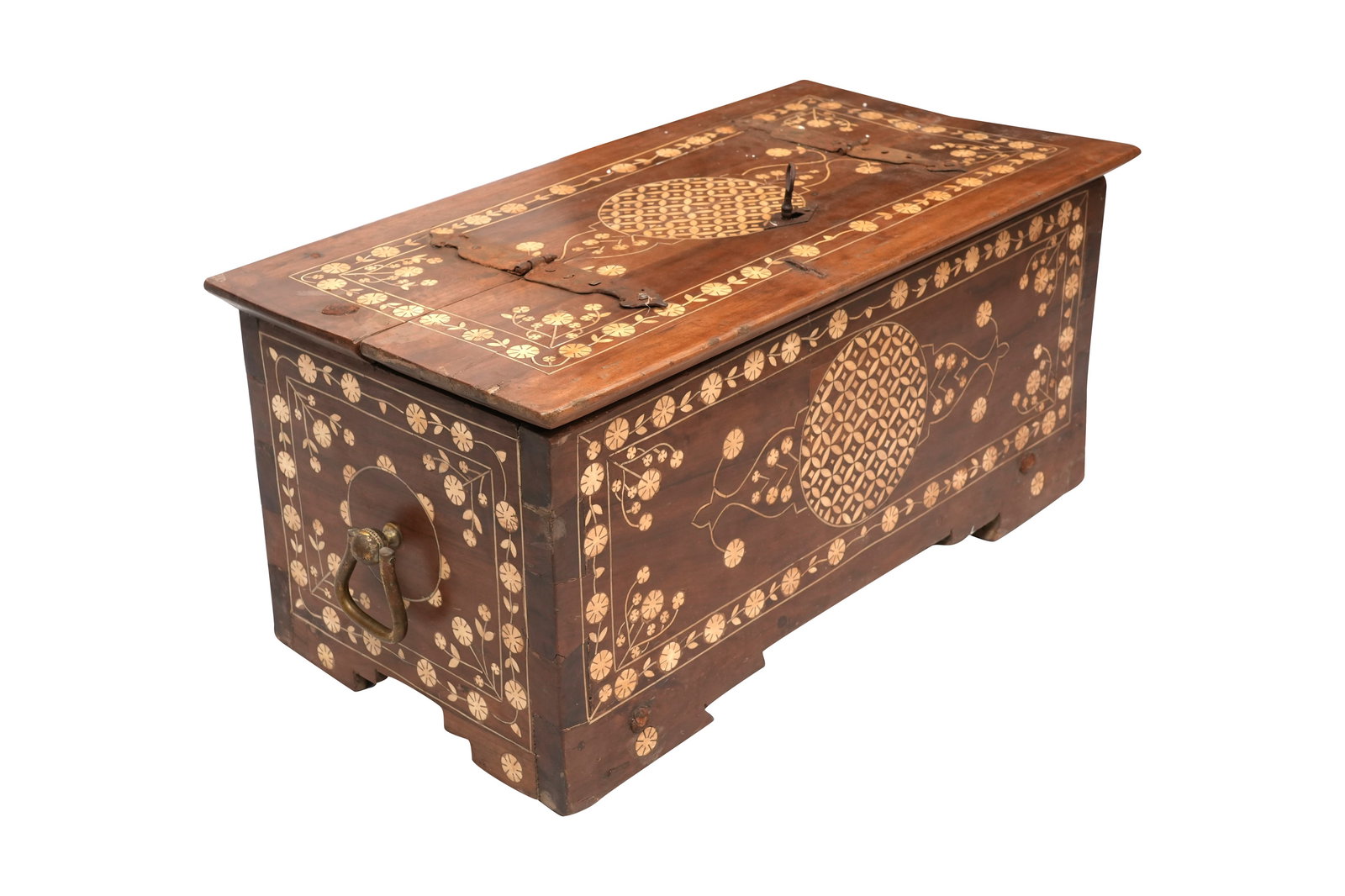 AN ANGLO-INDIAN WOODEN CHEST WITH BONE-INLAID DECORATION India, early 19th century (1 of 6)