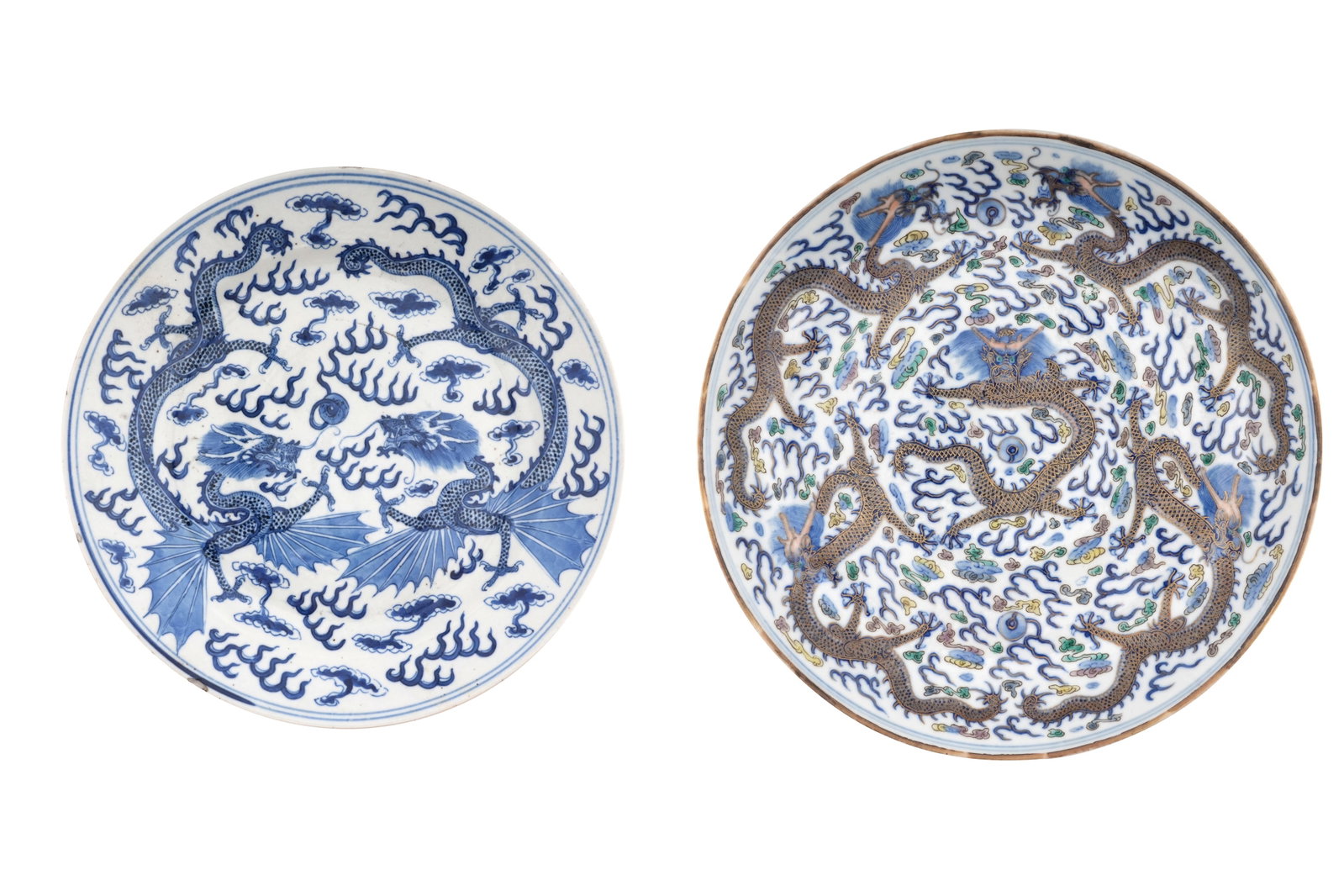 TWO CHINESE BLUE AND WHITE ‘DRAGON’ DISHES 19th century (1 of 7)