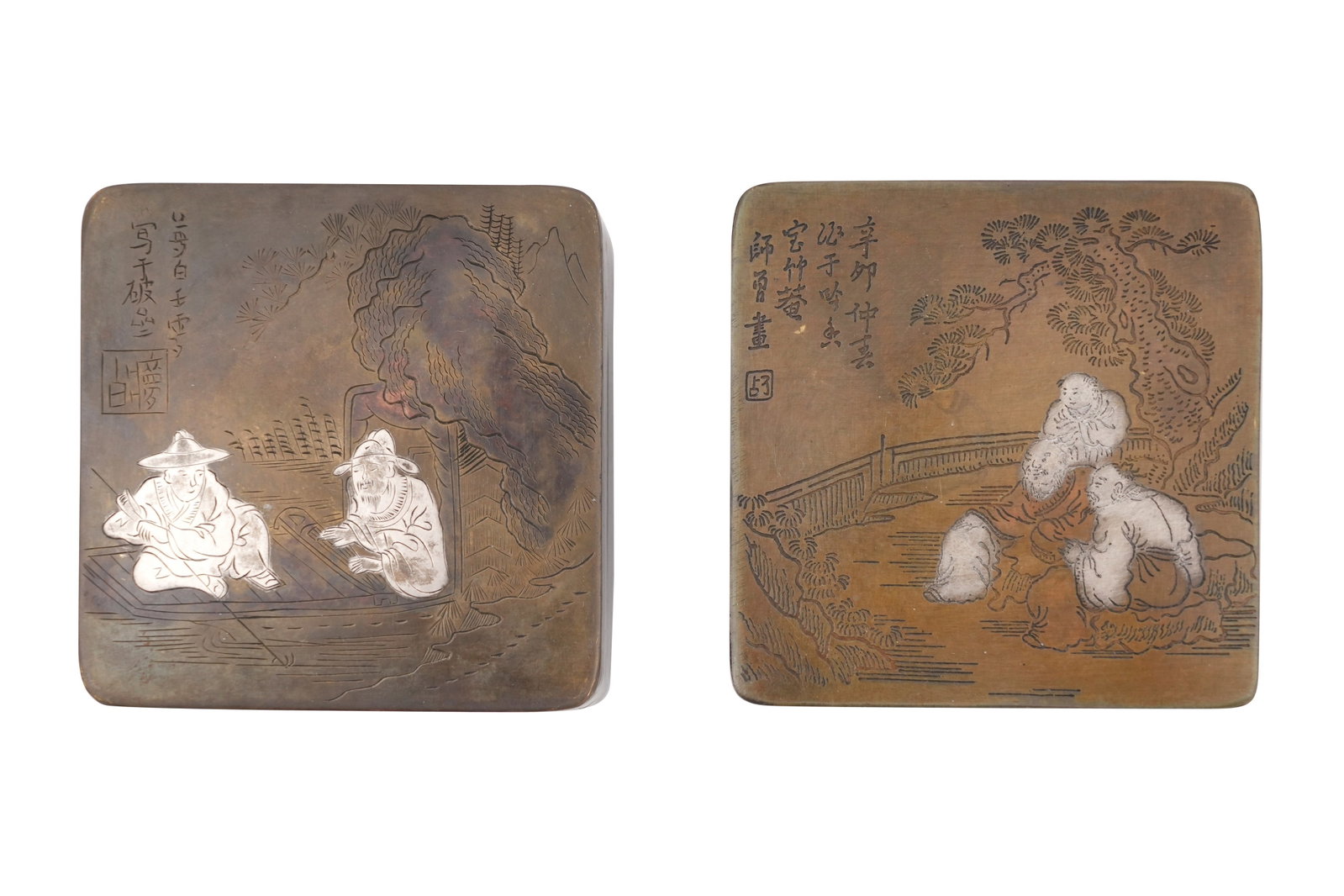 TWO CHINESE BRASS SQUARE FLINT BOXES AND COVERS Late Qing dynasty (1 of 4)