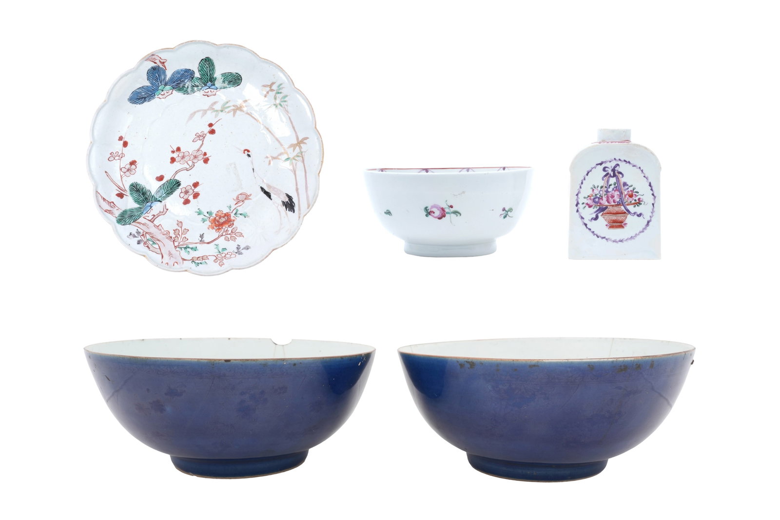 A GROUP OF CHINESE AND JAPANESE PORCELAIN PIECES 18th and 19th century (1 of 15)
