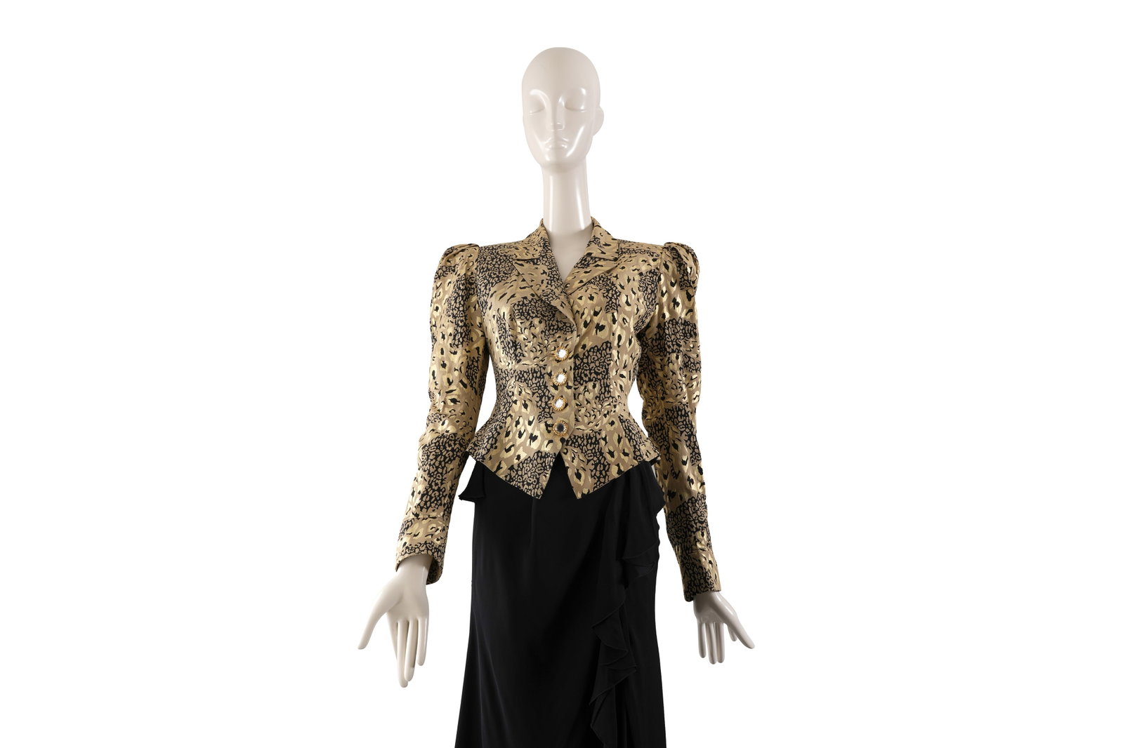 AN ALESSANDRA RICH GOLD SILK LEOPARD JACQUARD JACKET Made in Italy, size IT 38 / UK 6: AN ALESSANDRA RICH GOLD SILK LEOPARD JACQUARD JACKET Made in Italy, size IT 38 / UK 6 A striking Alessandra Rich tailored jacket crafted in an opulent gold and black leopard-pattern jacquard, the dram