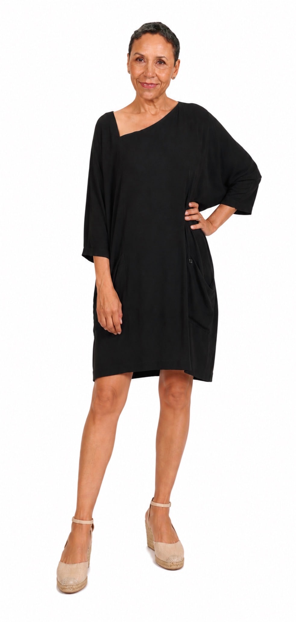 A CHANEL BLACK SILK CRÊPE SHIFT DRESS Made in France, size EU 44 / UK 16 (1 of 8)