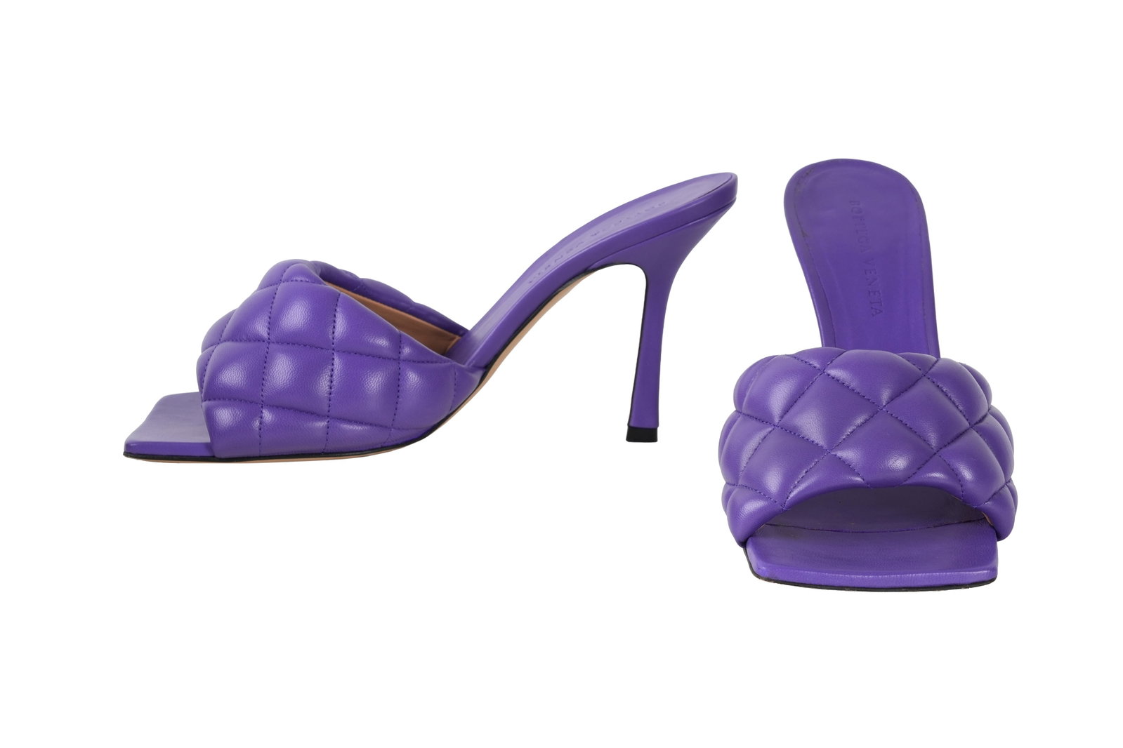 A PAIR OF BOTTEGA VENETA VIOLET PADDED QUILTED MULE HEELS Made in Italy, size EU 38 / UK 5: A PAIR OF BOTTEGA VENETA VIOLET PADDED QUILTED MULE HEELS Made in Italy, size EU 38 / UK 5 A sculptural pair of Bottega Veneta padded quilted mule-heels, designed under the creative direction of Danie