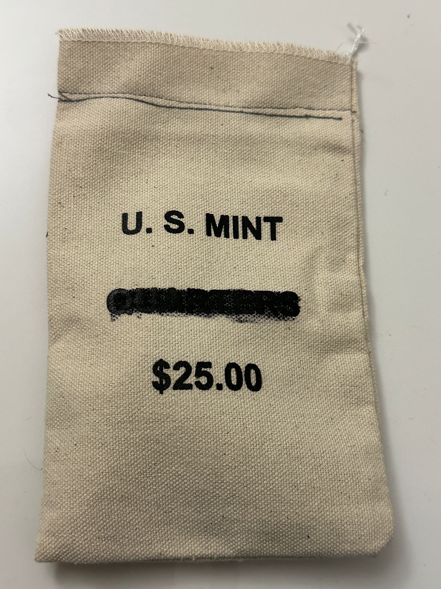 $25 Random 1 oz Silver American Eagle $1 Coin BU MIXED BAG: BU $25 Random 1 oz Silver American Eagle $1 Coin BU MIXED BAG | Actual Photo | Weight Confirms BU Quality