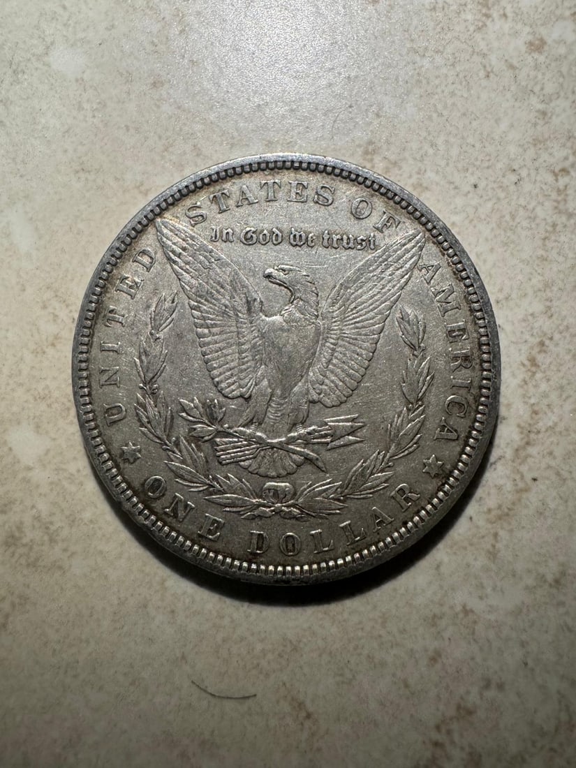 1884 Morgan Dollar XF45 (Non-Graded) (1 of 2)