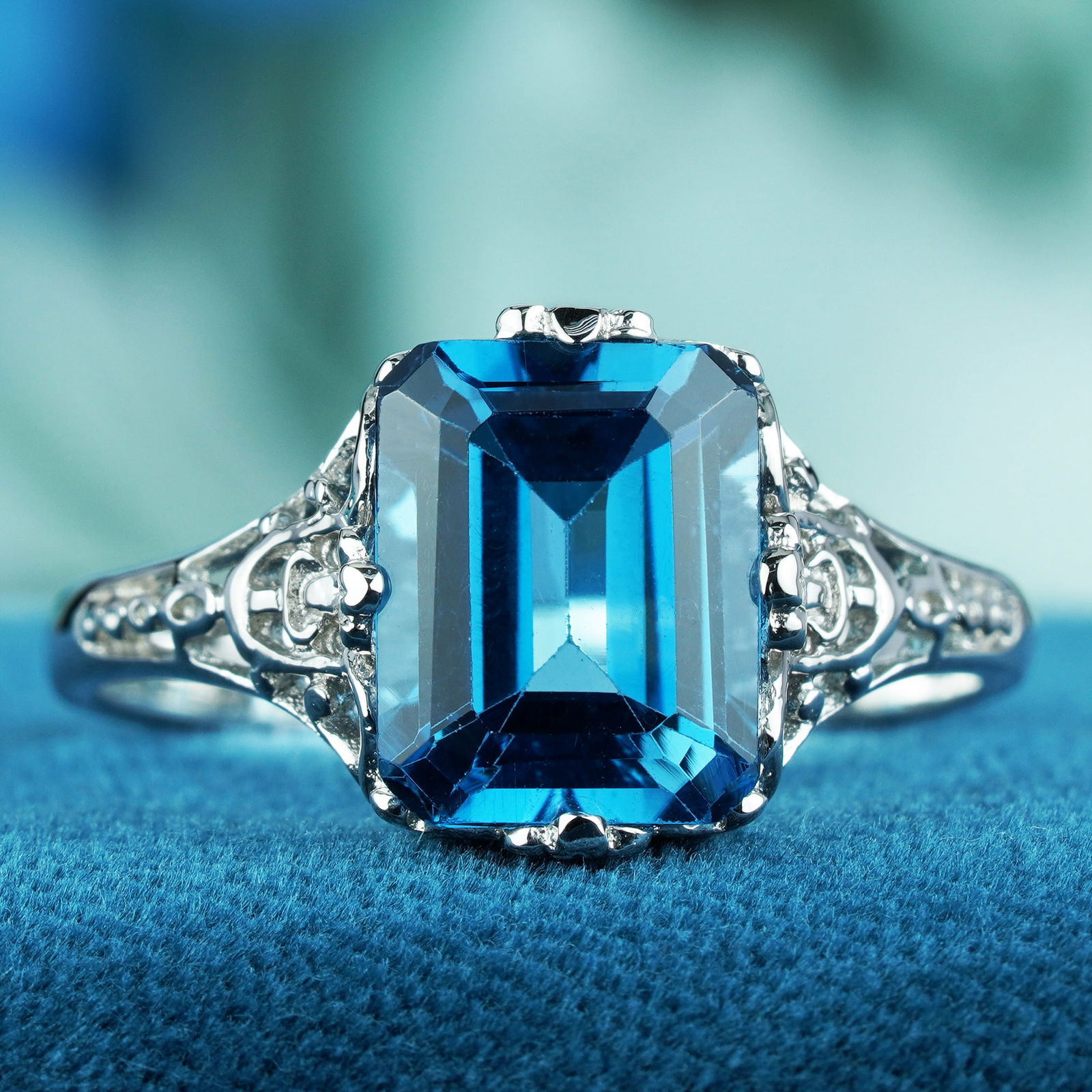 9k White Gold 4.5 Ct. Natural London Blue Topaz Filigree Solitaire Ring (1 of 8)