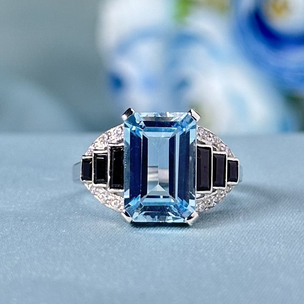 Silver 925  Natural Blue Topaz  Onyx and CZ  Vintage Style Ring Size US7 (1 of 3)