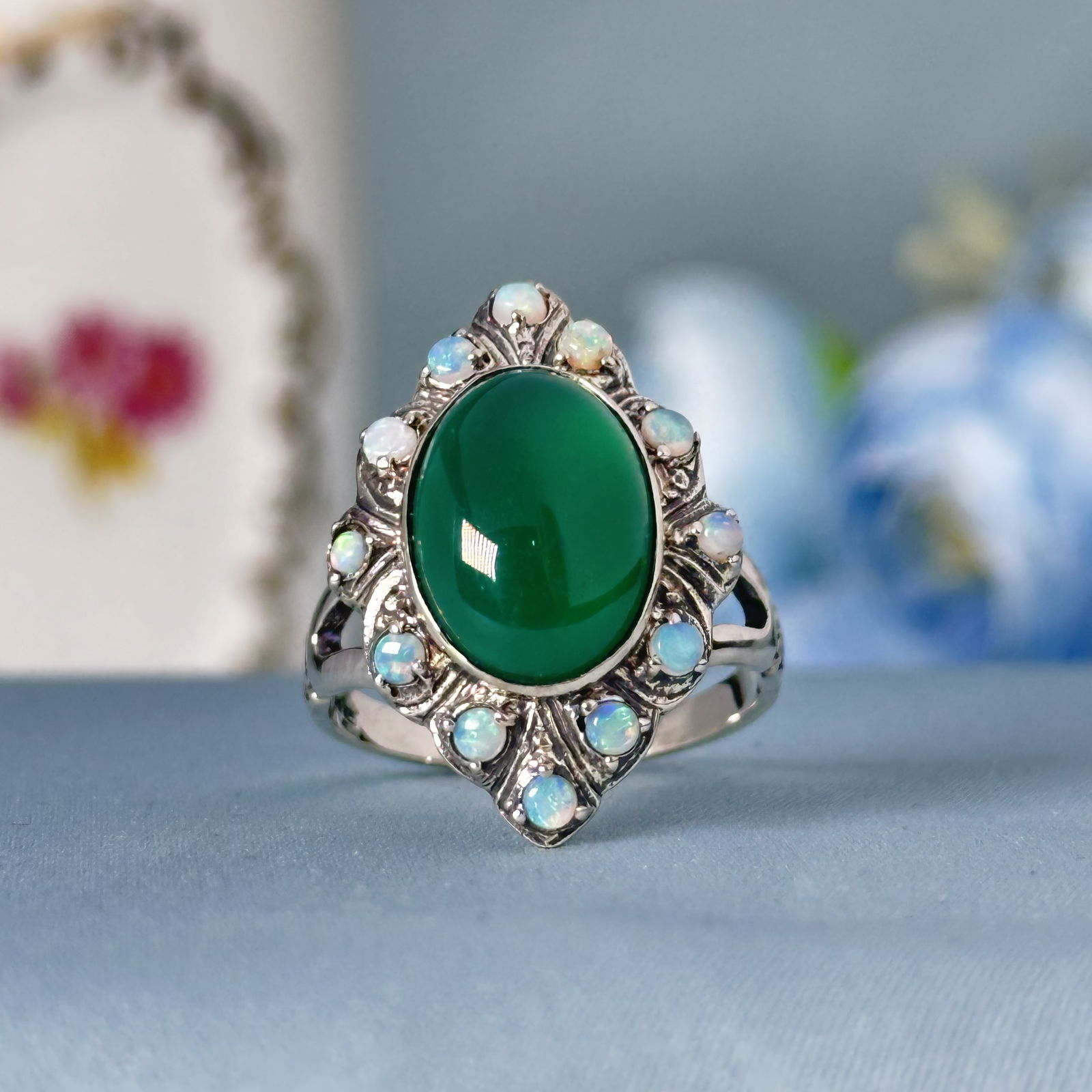 Silver 925 Green Agate and Opal Vintage Style Floral Ring Size US 9 (1 of 3)
