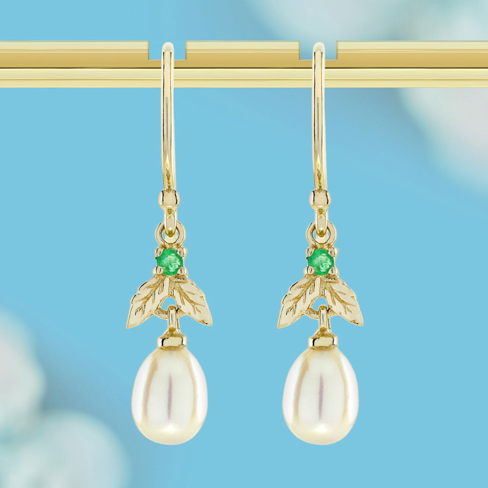 9K Yellow Gold Natural Emerald and Pearl Floral Earrings (1 of 5)