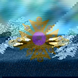 9K Gold Natural Amethyst and Diamond Vintage Style Snowflake Ring: CHARACTERISTICSMetal: Solid 9K Yellow GoldRing Size: US7Total Gemstones Weight: 0.22 carat. (approx.)Total Gram Weight: 3.10 g. (approx.)*Pictures have been enlarged to show details*PRIMARY STONE(S)St