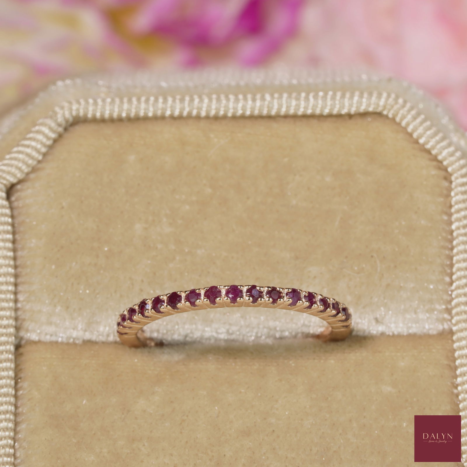 18K Rose Gold Plate Sterling Silver Natural White Zircon Band Ring: 18K Rose Gold Plate Sterling Silver Natural White Zircon Band Ring Stone: Natural White Zircon Metal: Gold plated silver 925 Approx. Weight: 1.31 g. Approx. Gemstone Weight: 0.38 carat Size: US7 Locat