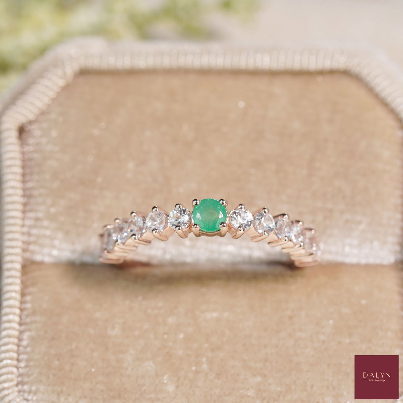 18K Rose Gold Plate Sterling Silver Natural Emerald White Zircon Solitaire Ring: 18K Rose Gold Plate Sterling Silver Natural Emerald White Zircon Solitaire Ring Stone: Natural Emerald, White Zircon Metal: Gold plated silver 925 Approx. Weight: 1.77 g. Approx. Gemstone Weight: 1.16