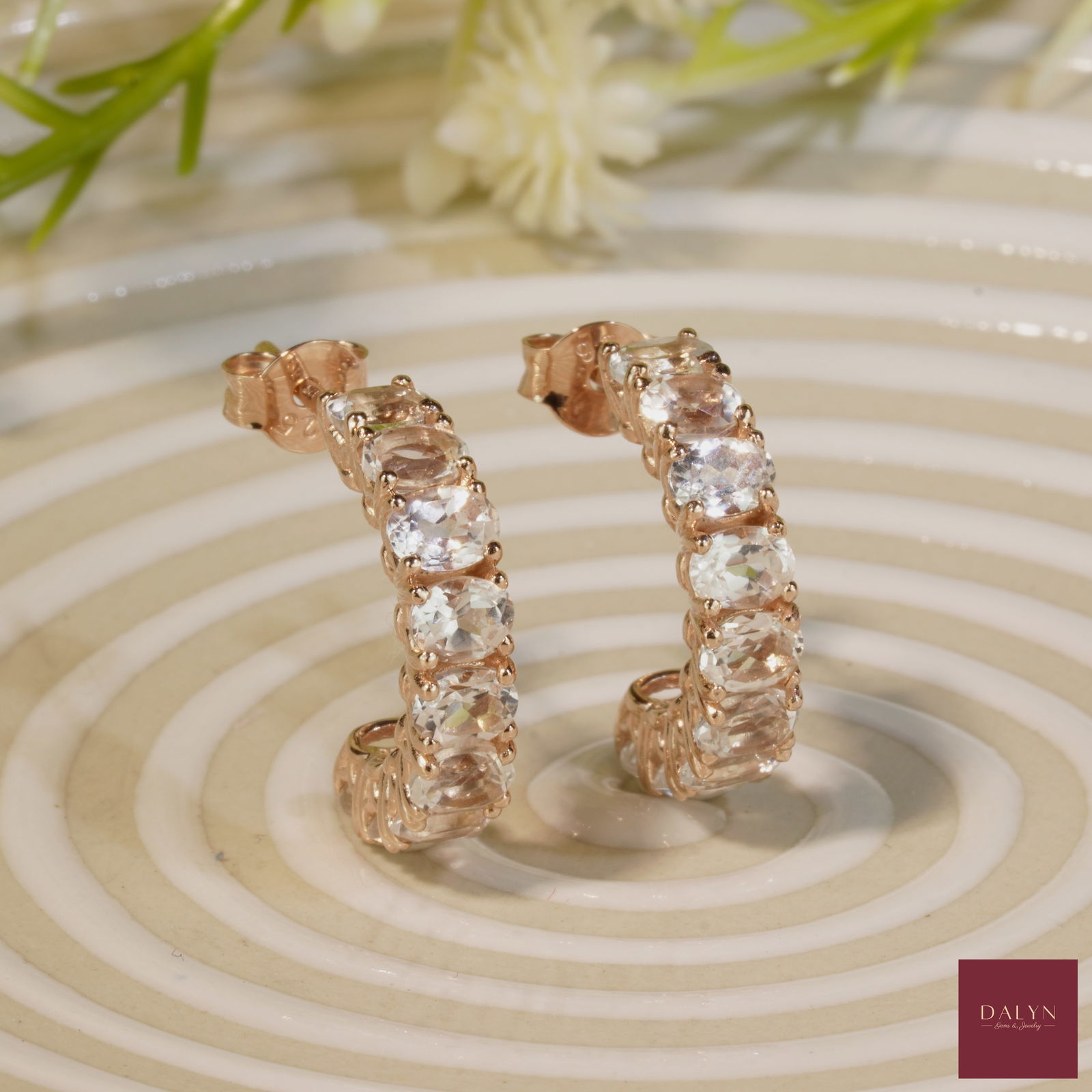 18K Rose Gold Plate Sterling Silver Natural White Topaz Half Hoop Earrings: 18K Rose Gold Plate Sterling Silver Natural White Topaz Half Hoop Earrings Stone: Natural White Topaz Metal: Gold plated silver 925 Approx. Weight: 3.34 g. Approx. Gemstone Weight: 4.00 carat Location