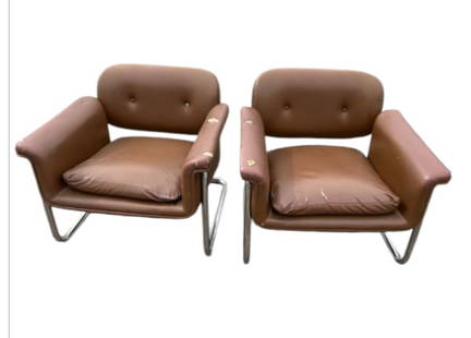 Mid Century Chrome Cantilever Lounge Chairs Pair with Brown Vinyl Fabric: Mid Century Chrome Cantilever Lounge Chairs Pair with Brown Vinyl Fabric; unique style for any setting; RARE!Approximately:28"H or 71.12CM31"W or 78.74CM