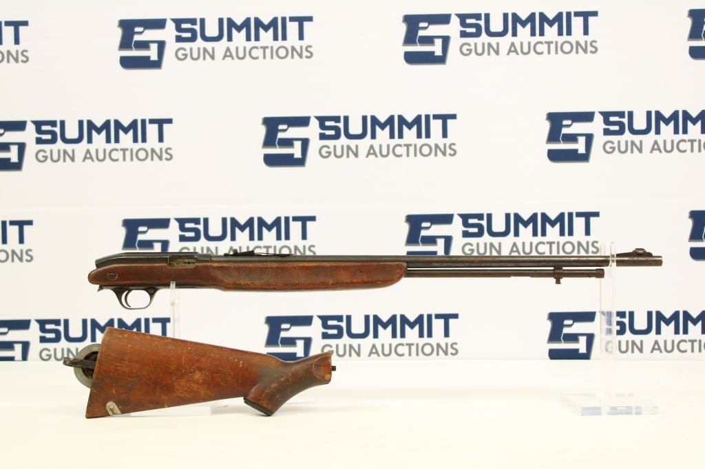 Sears and Roebuck Co. J.C. Higgins Model 30 .22 LR: This is a project rifle. Has rust throughout the barrel and a broken stock. Please see photos.