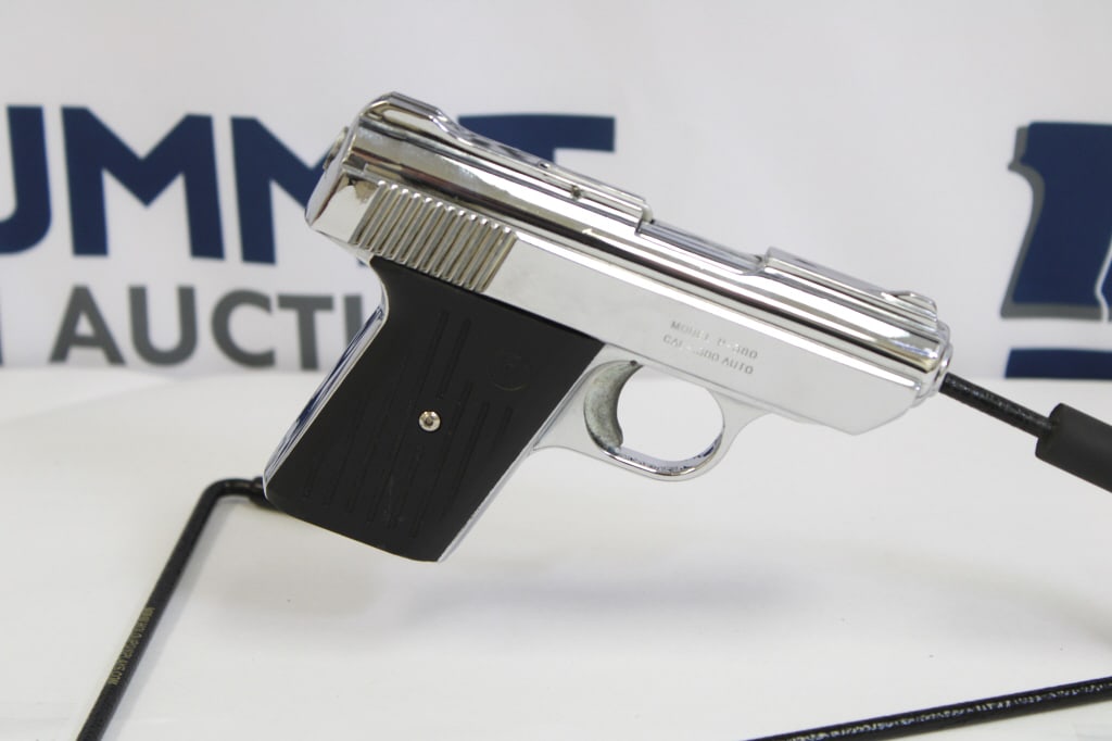 Davis P-380 .380 Auto: This Davis pocket pistol comes with ramped front sights, 3" barrel and no magazine. This pistol is in excellent condition. Please see photos. - Bore: Shiny , Action: Semi - 3