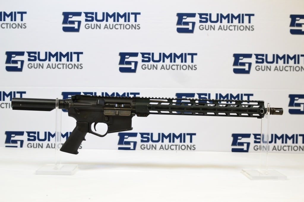 Wise Arms B-15 5.56 NATO: Up for auction is a Wise Arms B-15 tactical rifle chambered in 5.56 NATO. This AR features a 16 inch barrel, top picatinny rail, comes with no stock. It shows minor signs of rust that could be cleaned