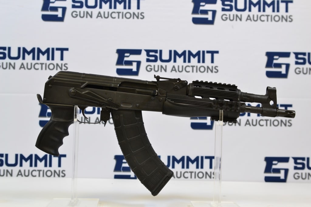 Romarm Draco 7.62x39: Up for auction is a Romarm Draco chambered in 7.62x39. This Draco features an 11 inch barrel, pic rails on all sides of the barrel, iron sights, and is equipped with one magazine. Showing normal signs