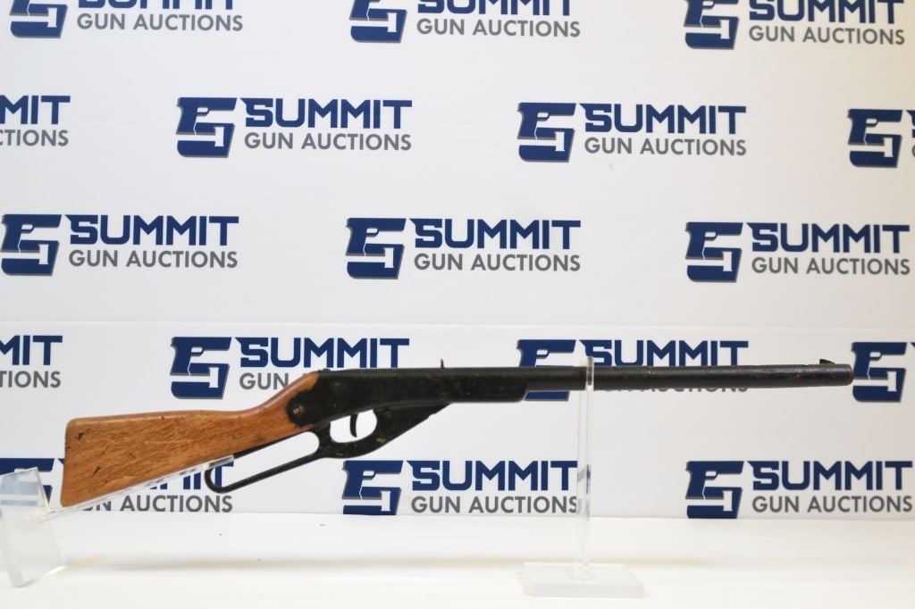 Daisy Model 102 .177mm: This Daisy Model 102 BB gun will take you back to your childhood memories of shooting soda cans off of a fence post. Condition is fair, showing signs of its age. Finish on this BB gun will need some T