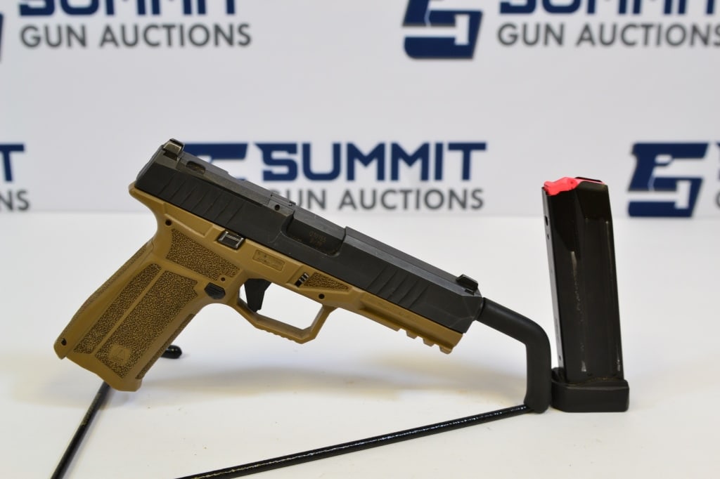 Arex Delta L Gen 2 9mm: Up for action is a two toned Slovenia pistol. This Arex is a 2nd generation that comes with fixed front and rear sights, lower rail mount, 4.5"" barrel, trigger safety, and (1) magazine. Please see ph