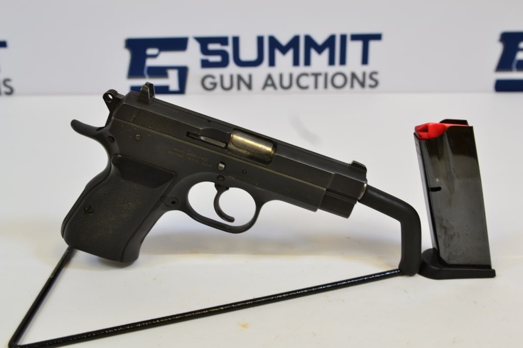 Tanfoglio Witness .45 ACP: Up for auction is semi-automatic pistol. Chambered in .45 ACP, it comes imported by EAA, fixed front and fixed rear sights, selector safety and (1) magazine. Overall in good condition. Please see phot