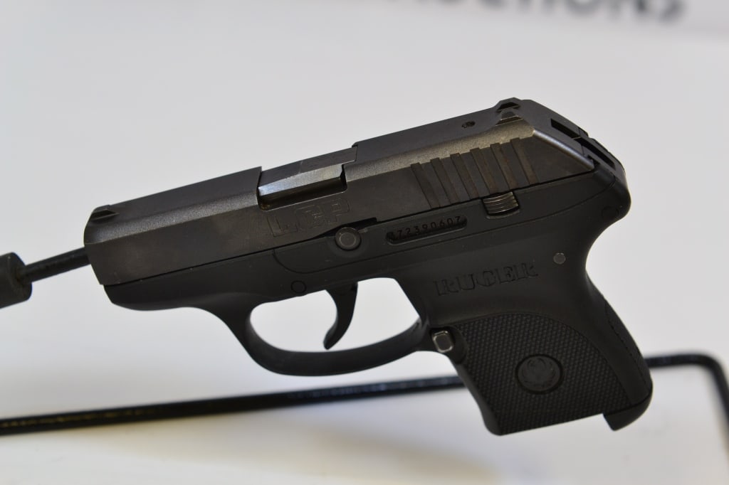 Ruger LCP .380 Auto: This LCP chambered in .380 Auto comes with no magazine, ramp front sight, and shows normal signs of wear and tear. Please see photos. - Barrel Length: 3 ; SN#:372390607 - Bore: Shiny ; Action: Semi